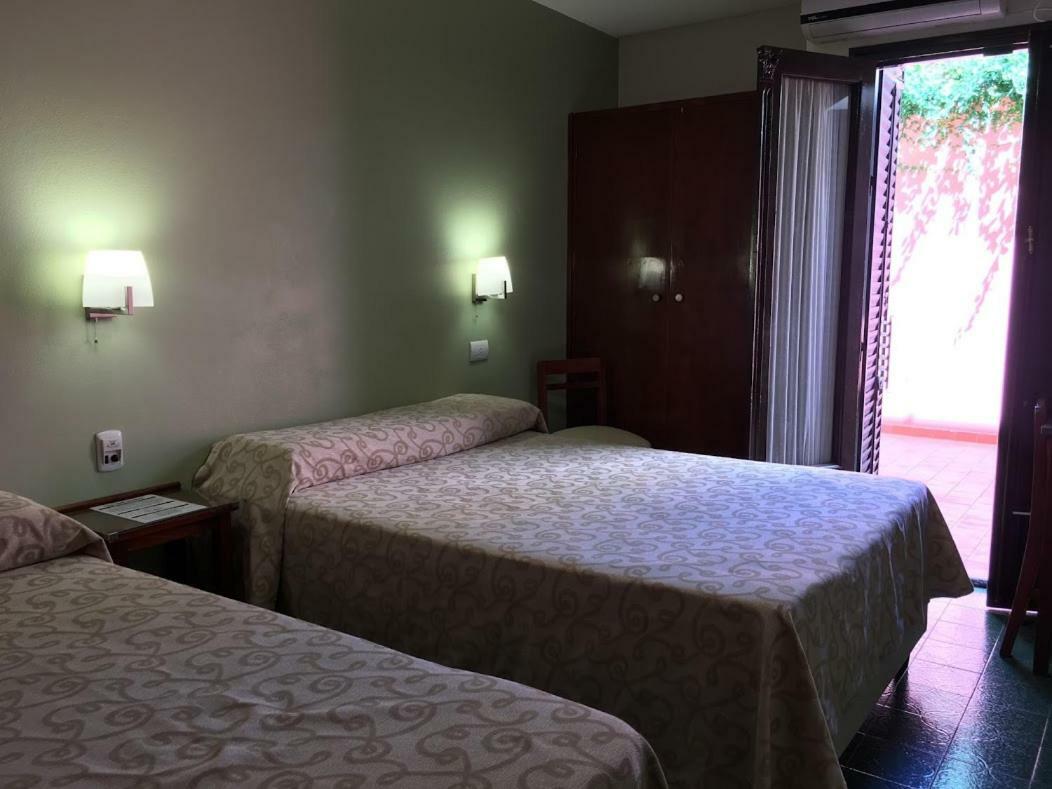Bed and Breakfast Residencial Italia Córdoba Exterior foto