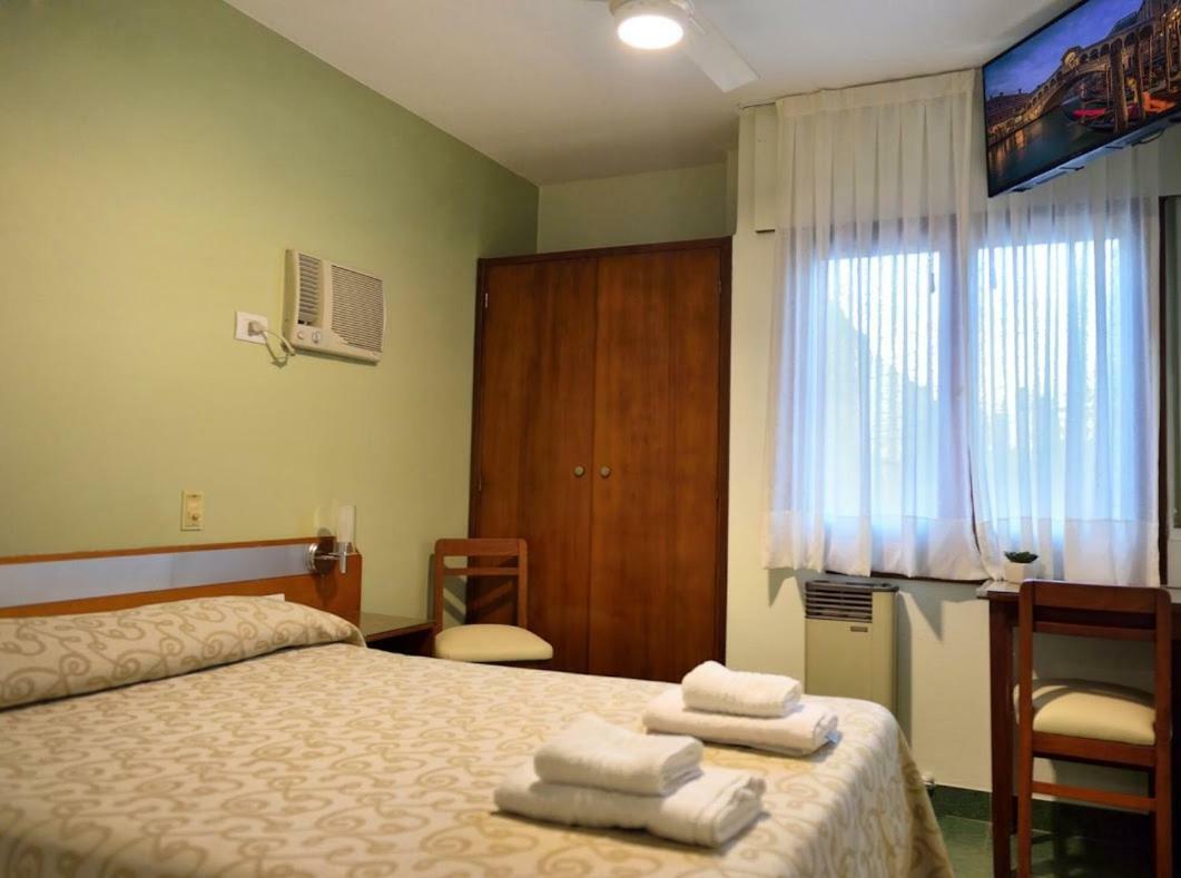 Bed and Breakfast Residencial Italia Córdoba Exterior foto